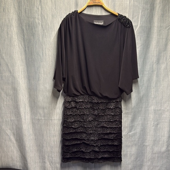 Frank Lyman Design Black Asymmetrical Sheath Dress with Dolman Sleeves - Picture 5 of 6